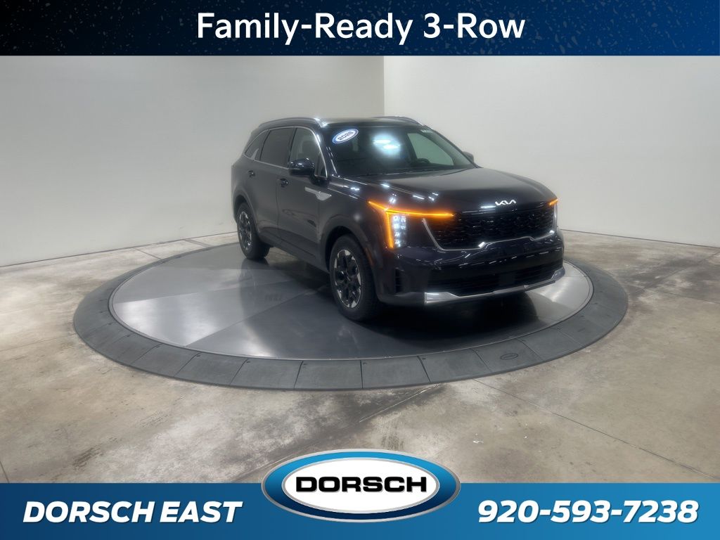 new 2026 Kia Sorento car, priced at $33,600