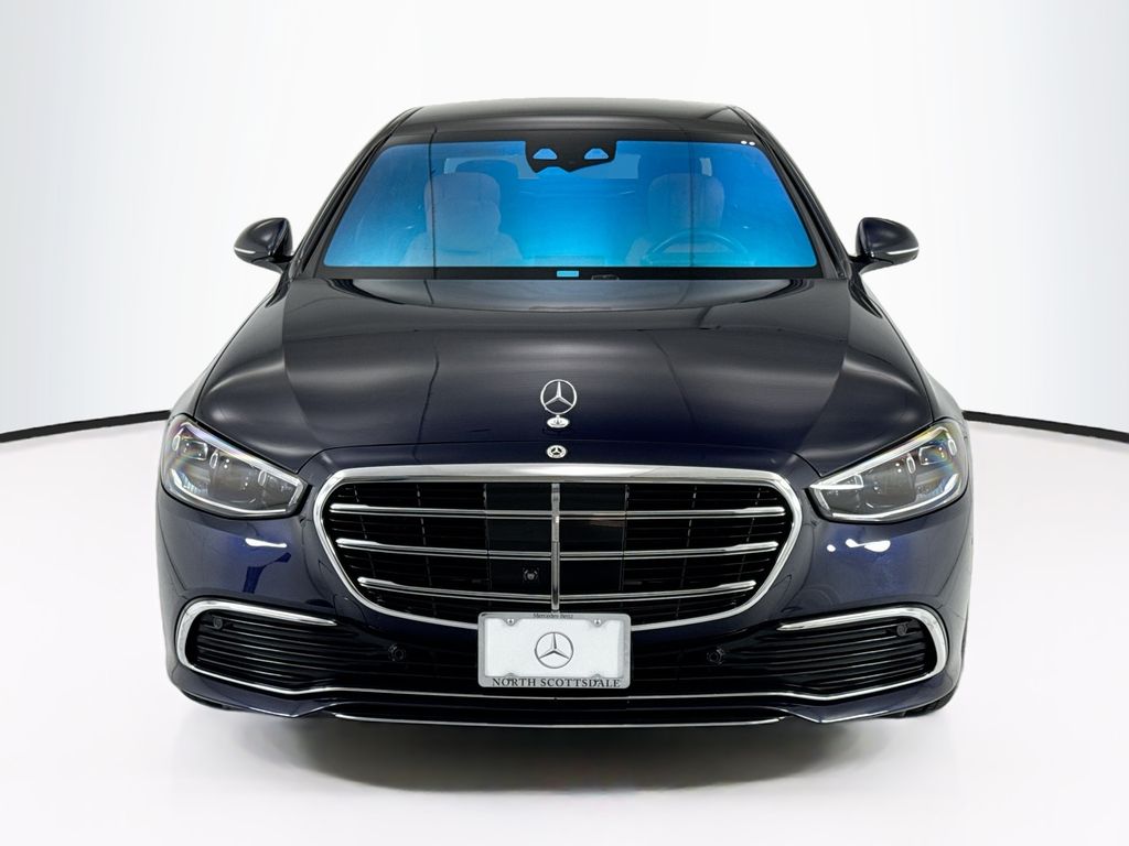 Thumbnail: 2023 Mercedes-Benz S-Class - 2