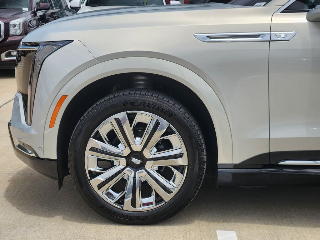 2025 Cadillac Escalade IQ Luxury 1 - 7