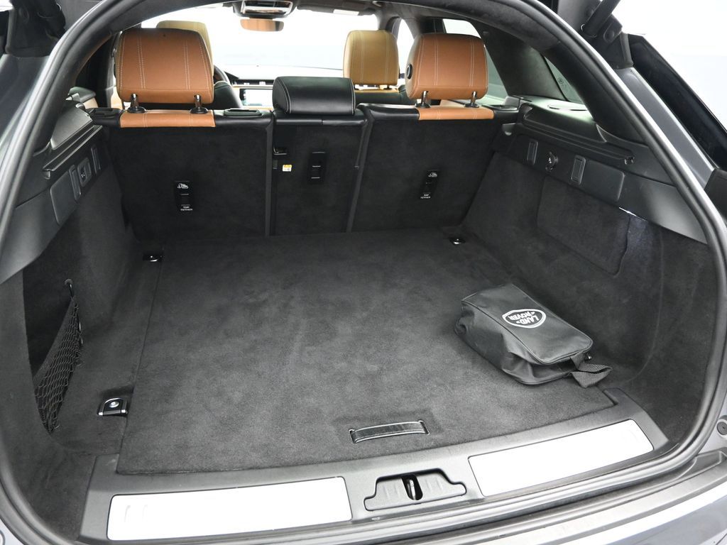 2021 Land Rover Range Rover Velar P400 R-Dynamic HSE