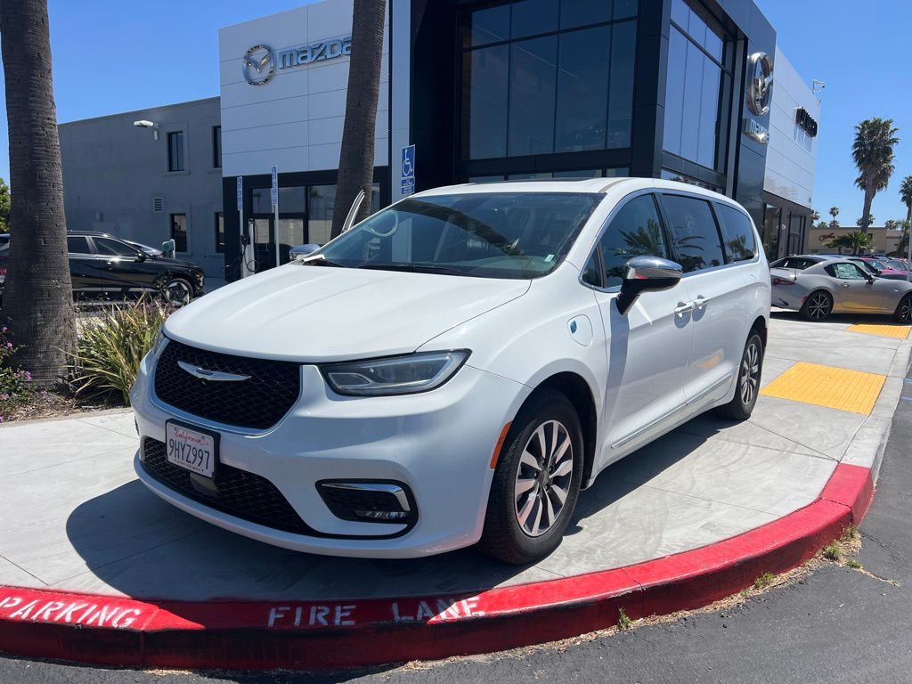 Bright White Clearcoat 2023 Chrysler Pacifica Hybrid Limited FWD Minivan Front-Wheel Drive Continuously Variable Transmission