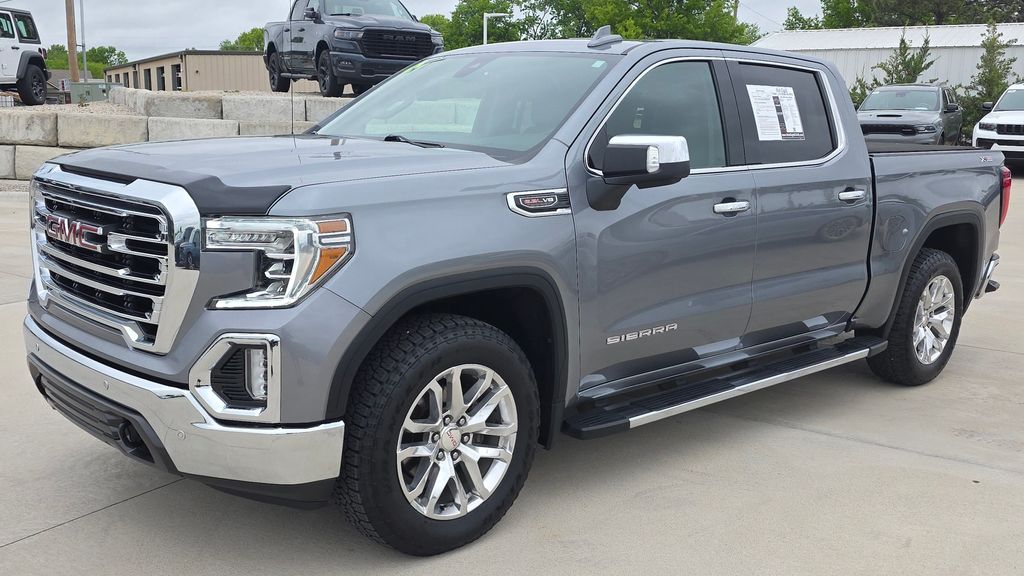 2021 GMC Sierra 1500 SLT