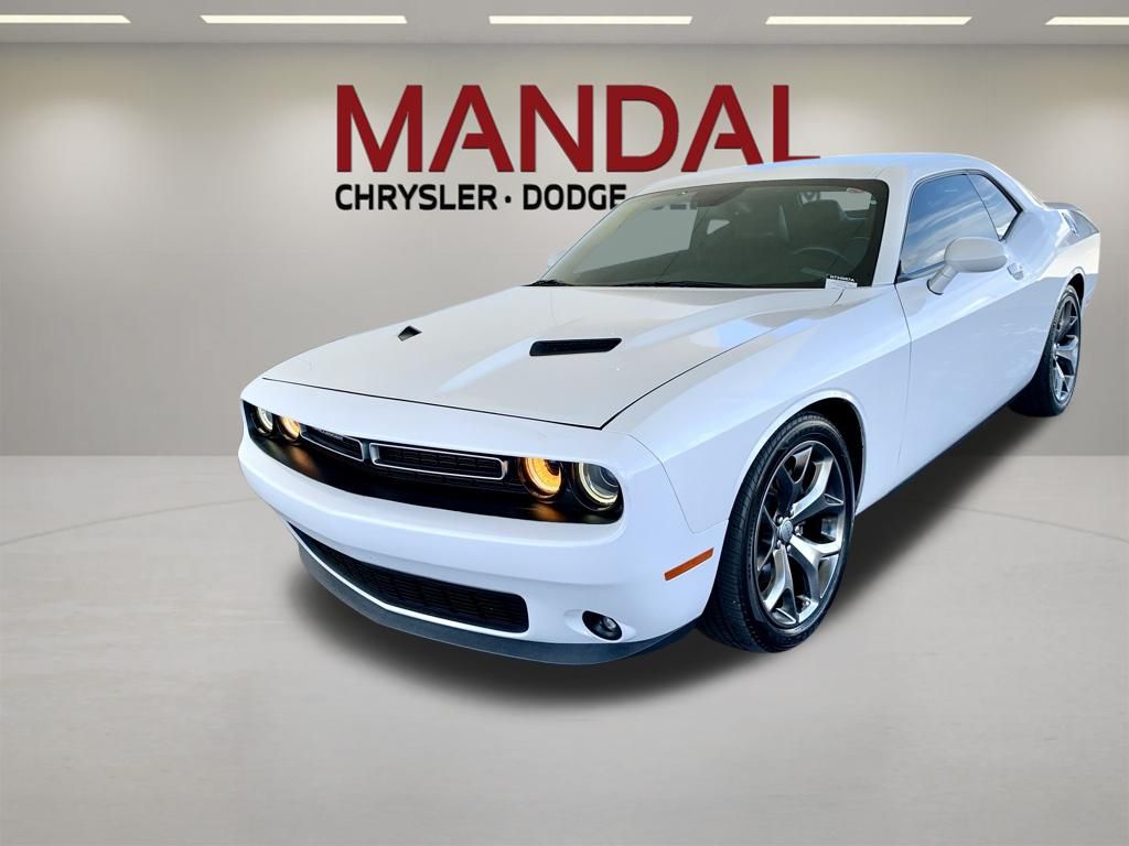 Ivory White Tri-Coat Pearl 2015 Dodge Challenger SXT Plus RWD Coupe Rear-Wheel Drive 8-Speed Automatic