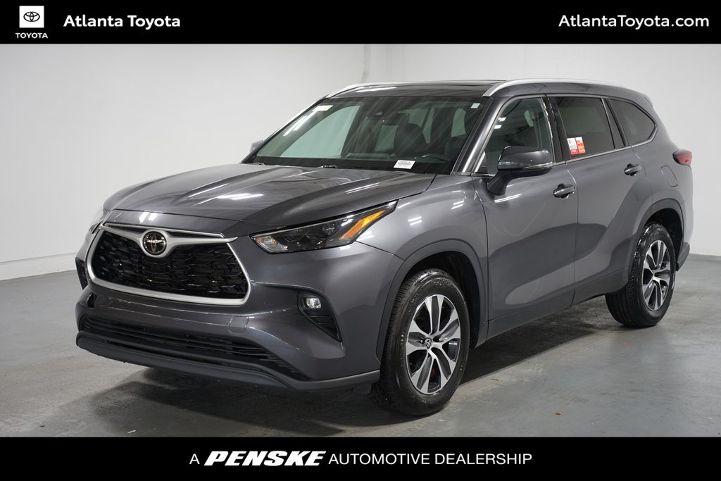 2022 Toyota Highlander XLE -
                Duluth, GA