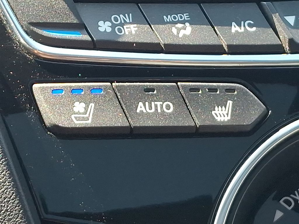 Thumbnail: 2021 Acura RDX - 26