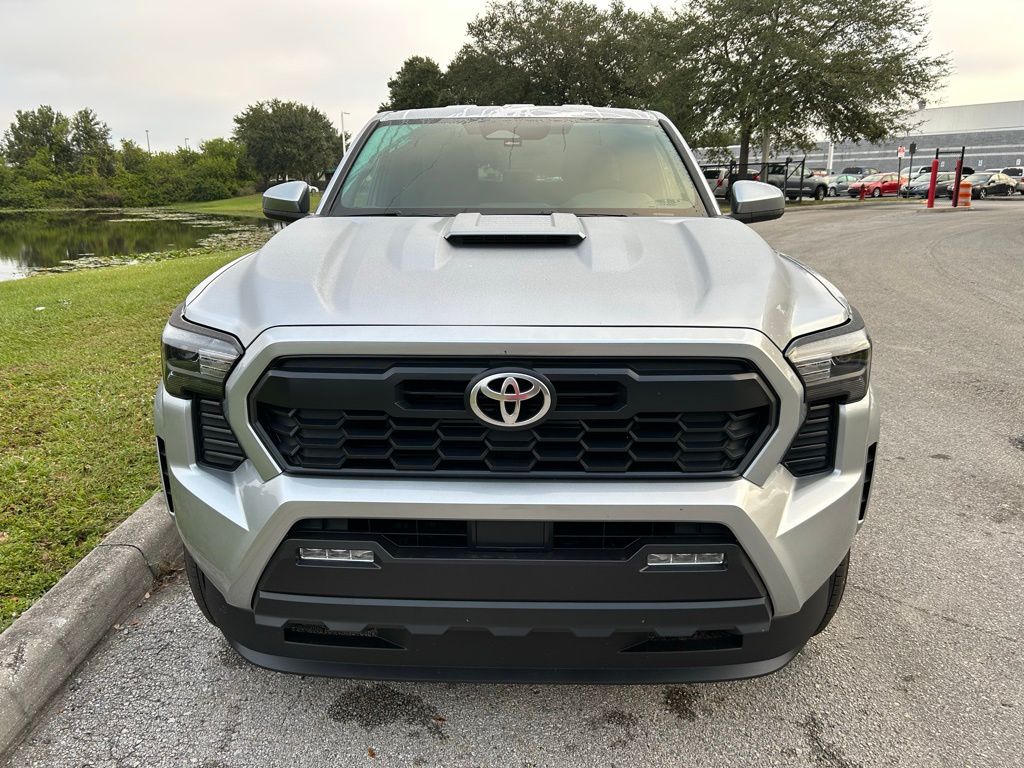 Thumbnail: 2025 Toyota Tacoma - 8