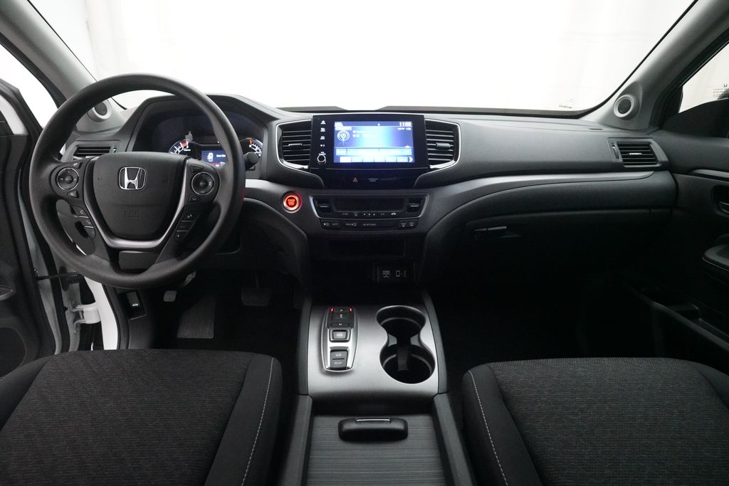 View vehicle photo 5