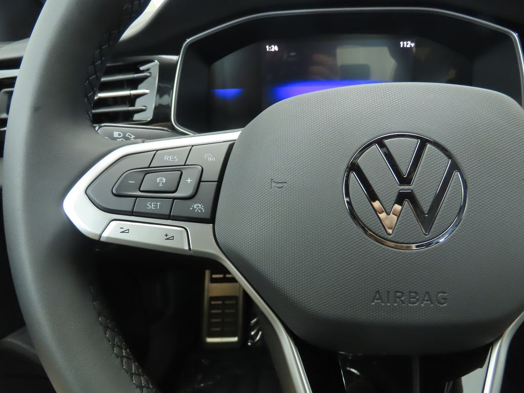 Thumbnail: 2025 Volkswagen Jetta - 11