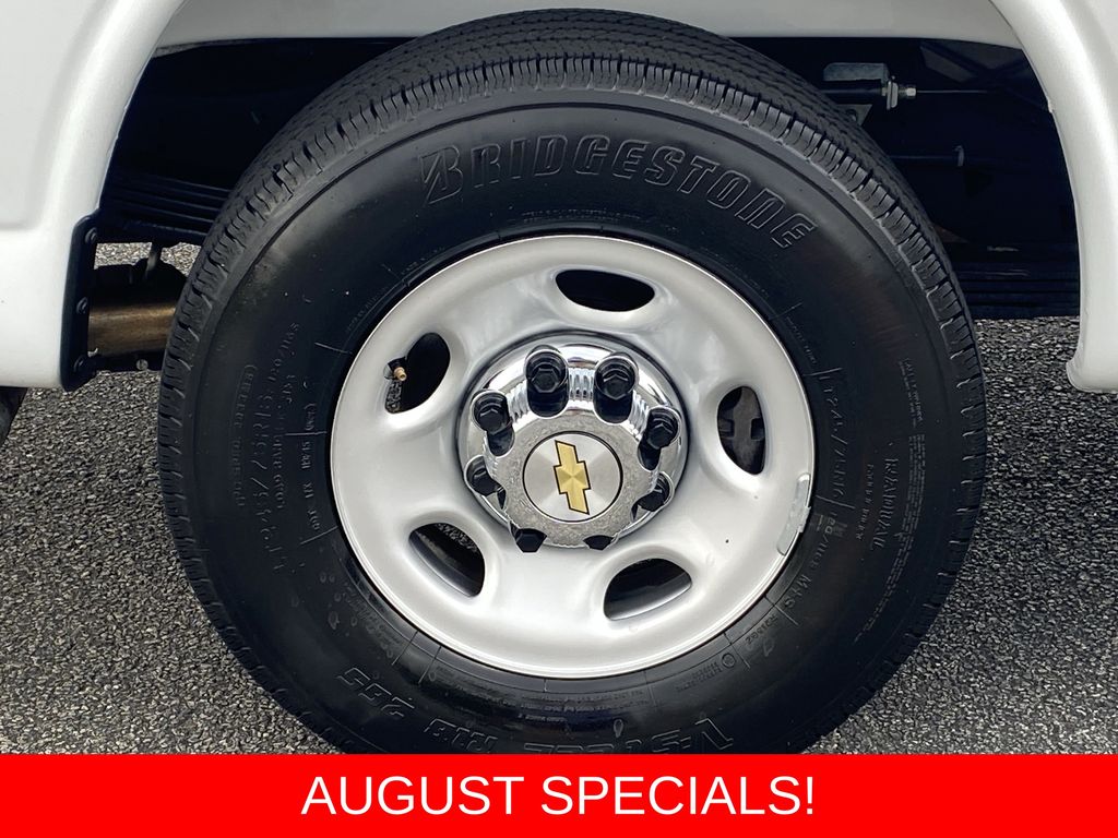 Used 2025 Chevrolet Express 3500 Van