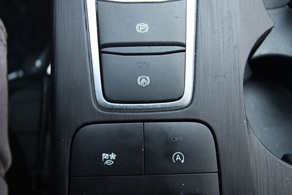 Used 2022 Ford Escape SUV
