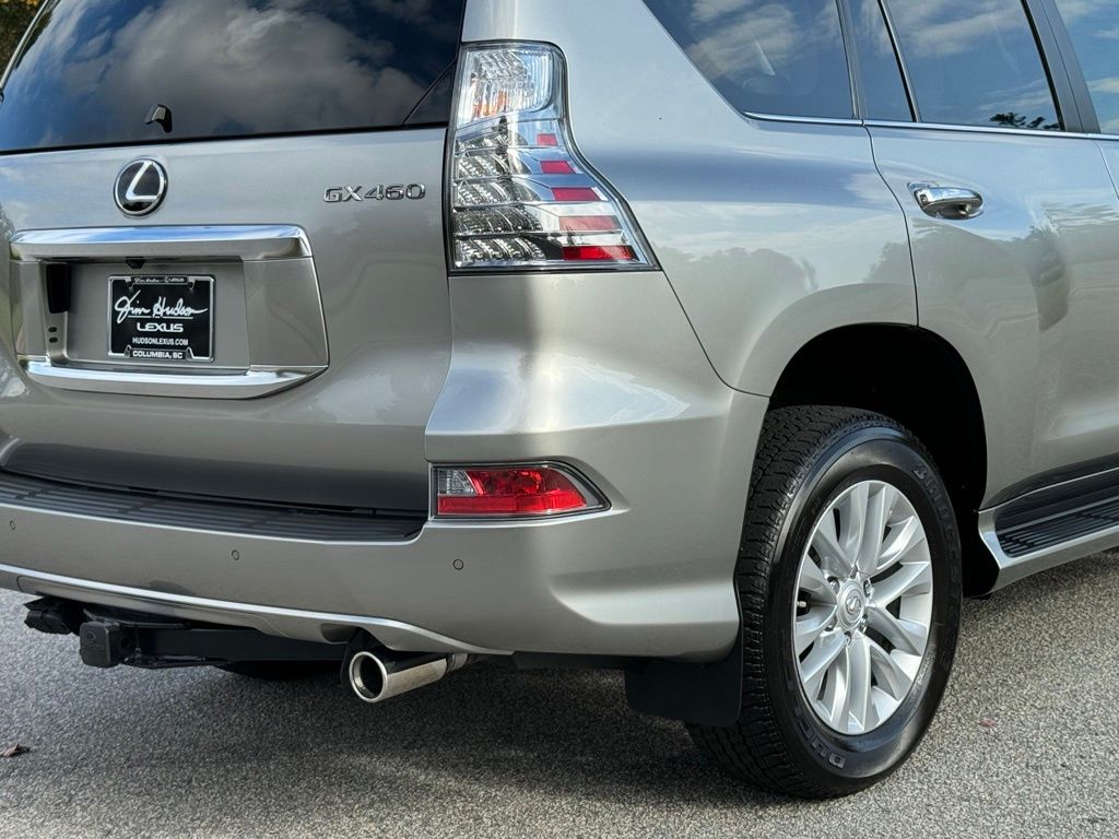 2023 Lexus GX 460 16