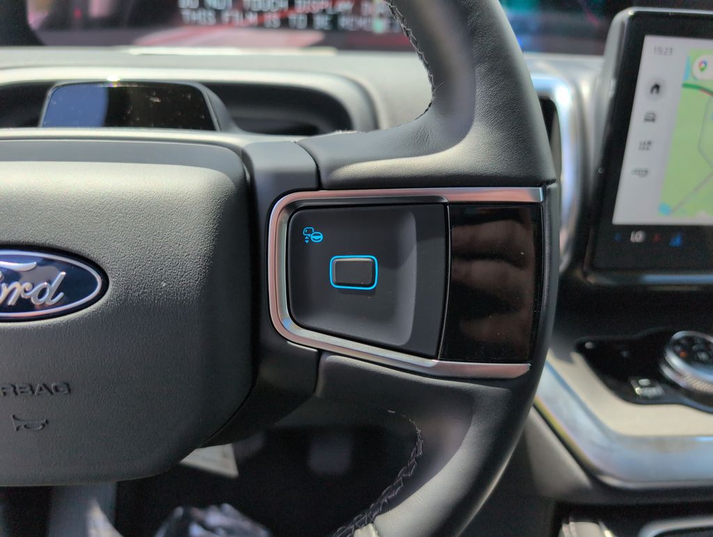 New 2026 Black Ford Platinum image 35