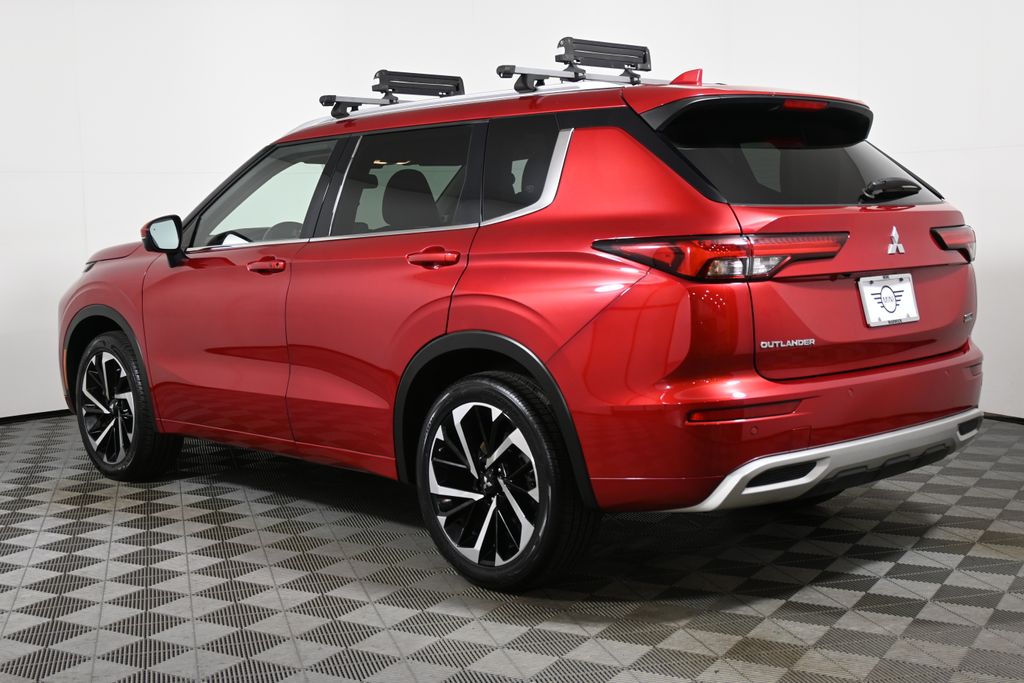 Thumbnail: 2022 Mitsubishi Outlander - 5