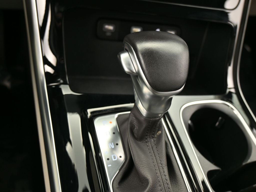 Used 2024 Astra Blue Kia EX image 22