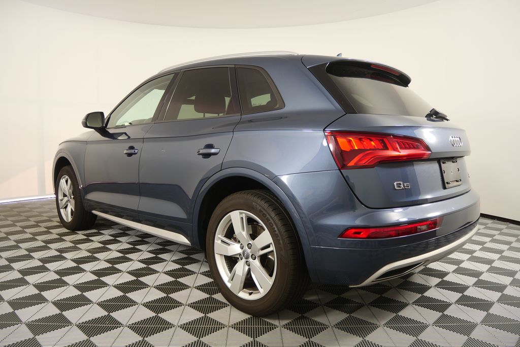 Thumbnail: 2018 Audi Q5 - 5