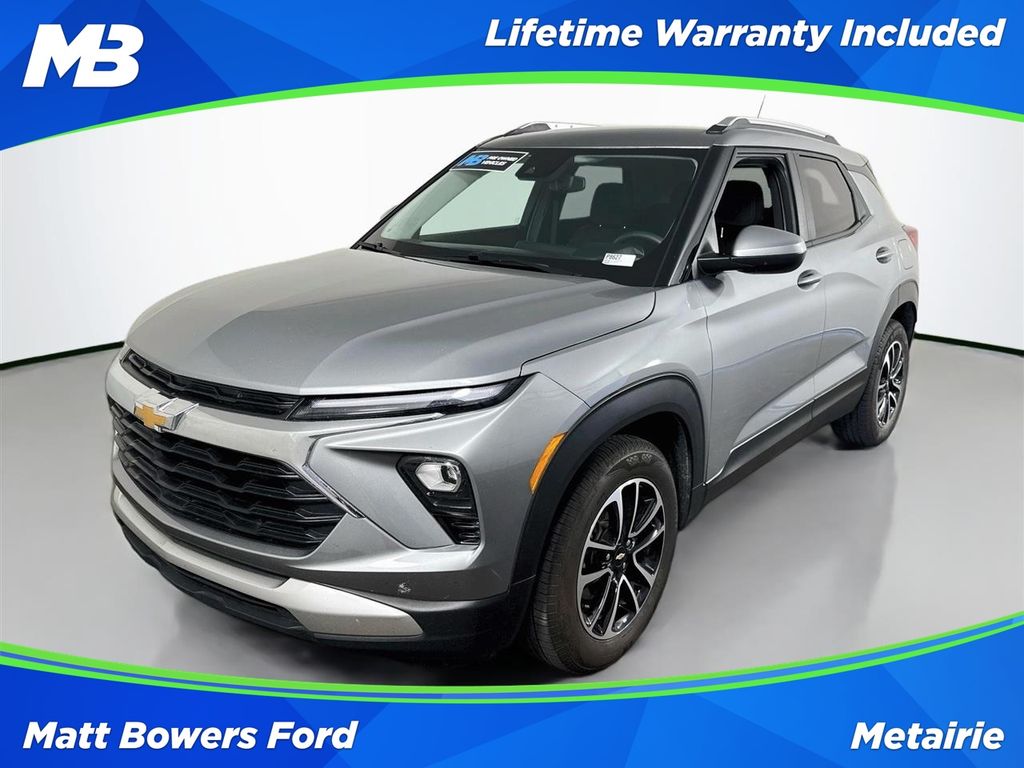 Sterling Gray Metallic 2025 Chevrolet Trailblazer SUV / Crossover Front-Wheel Drive Continuously Variable Transmission