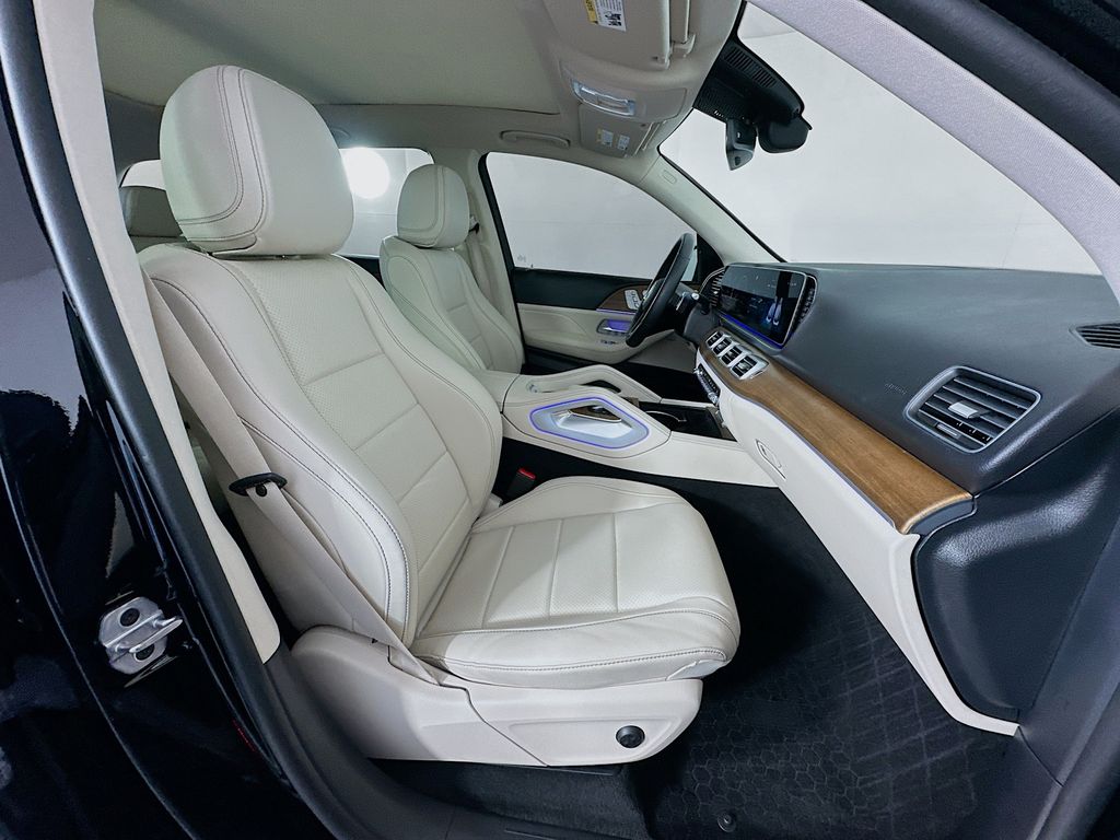 Thumbnail: 2024 Mercedes-Benz GLE - 29