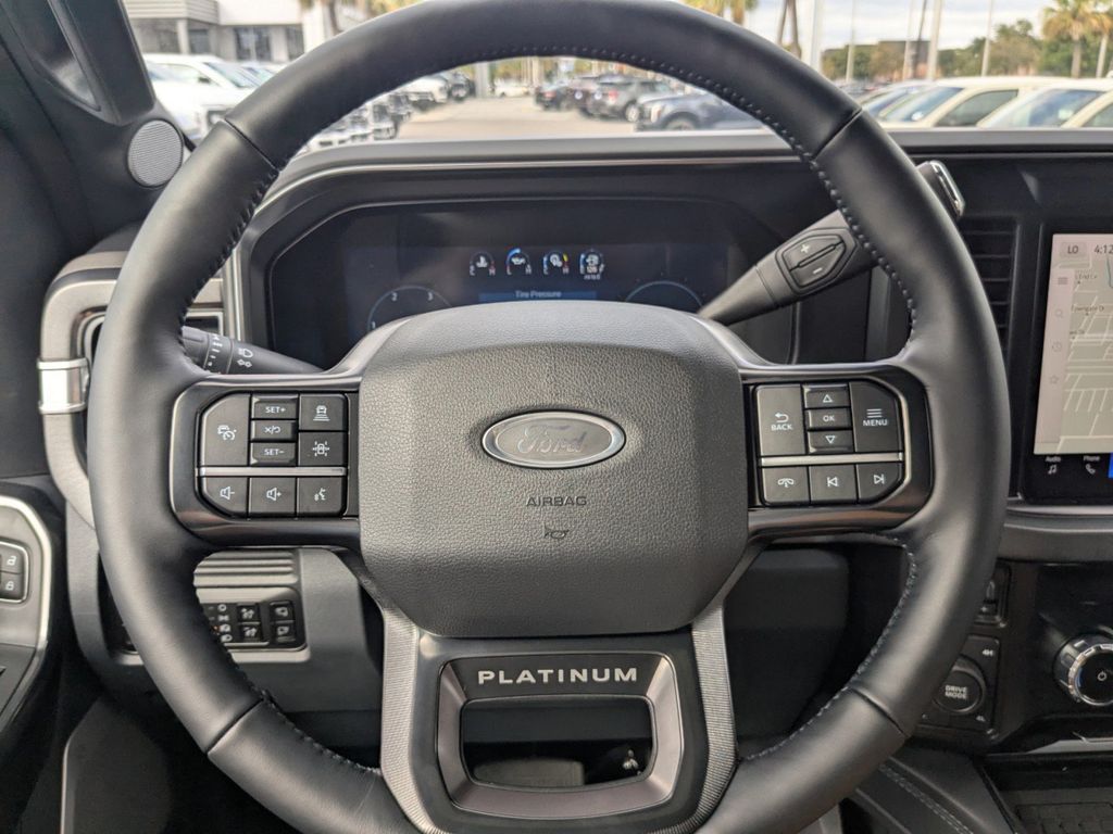 2026 Ford Super Duty F-250 SRW Platinum