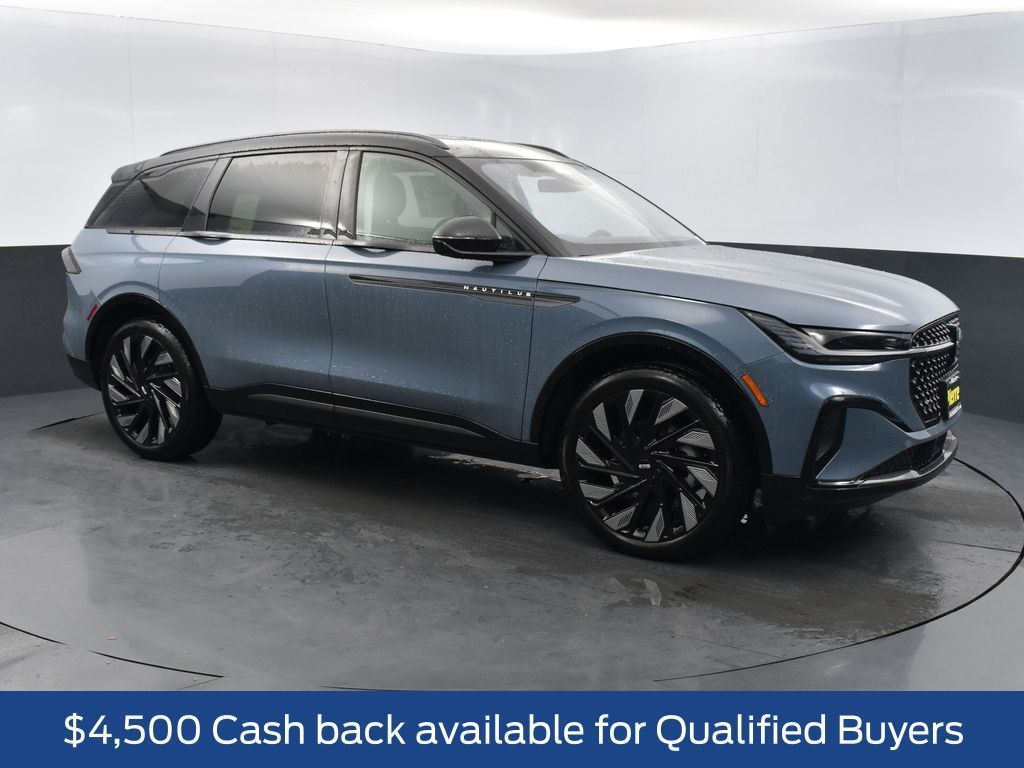 View vehicle photo 3