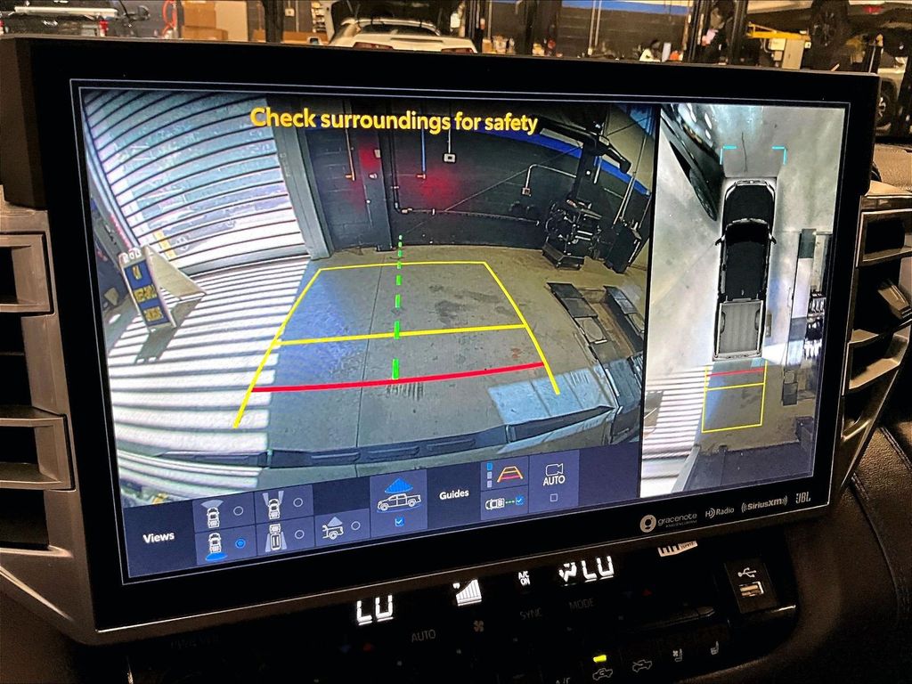 2024 Toyota Tundra — photo 19