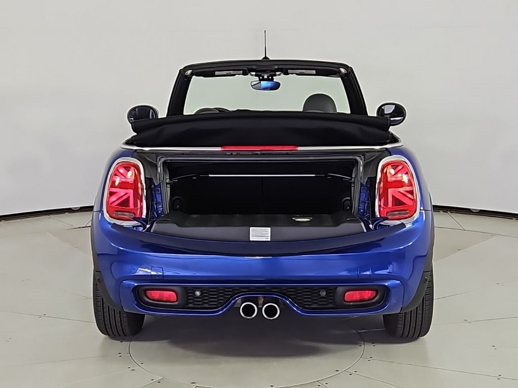 Thumbnail: 2020 MINI Cooper - 10