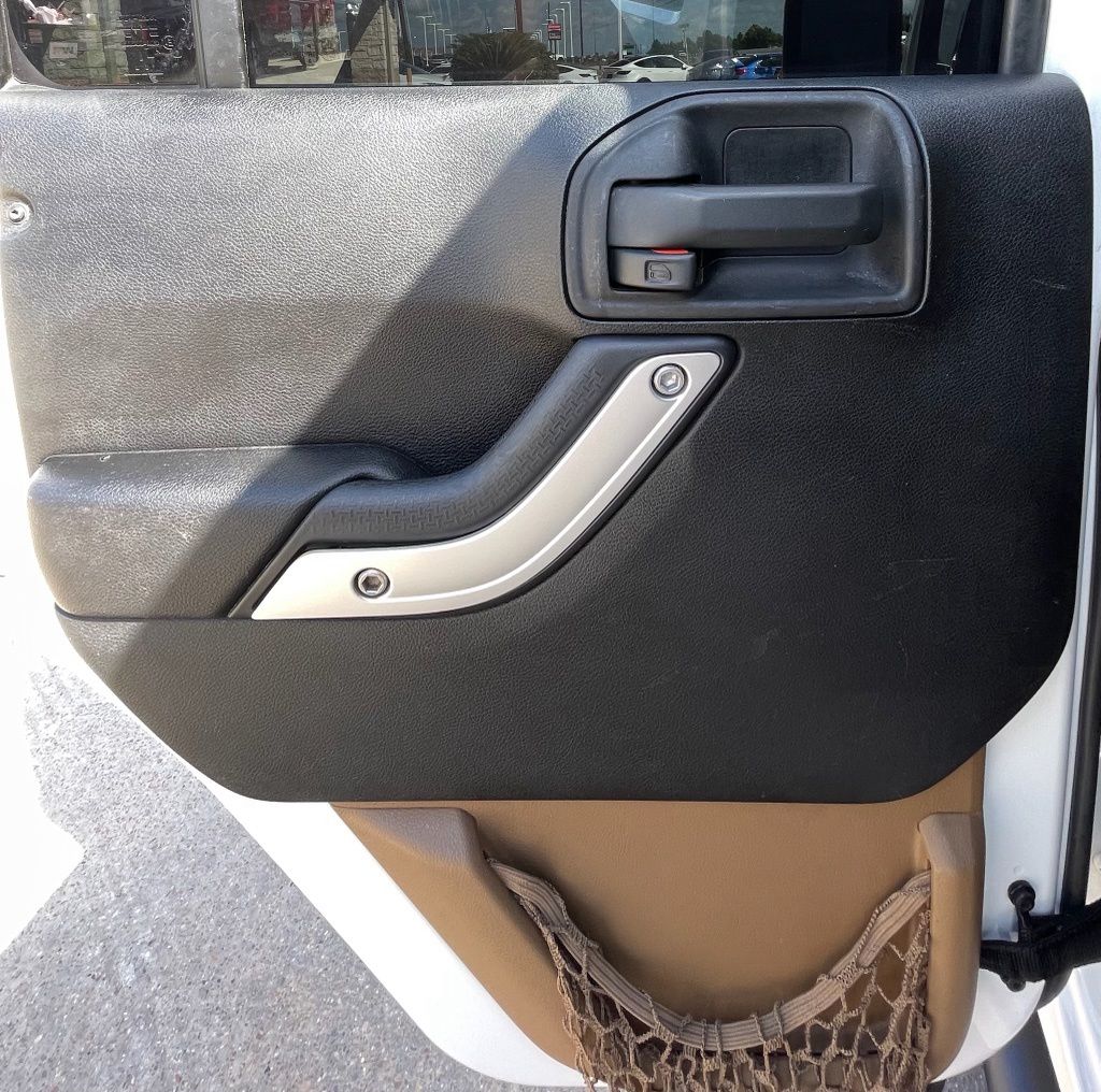 2011 Jeep Wrangler Unlimited Sahara White at Emmons Autoplex