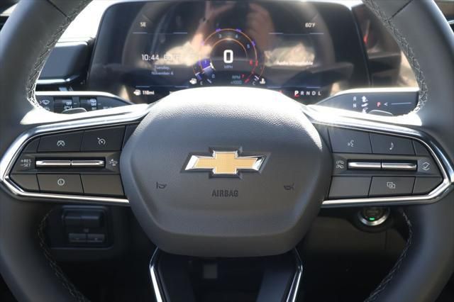 Thumbnail: 2026 Chevrolet Suburban - 22