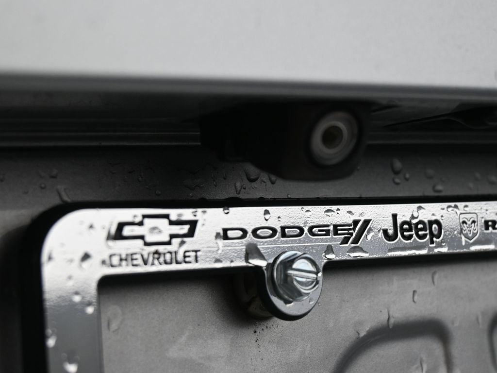 Used 2018 Silver Metallic Honda EX-T image 23