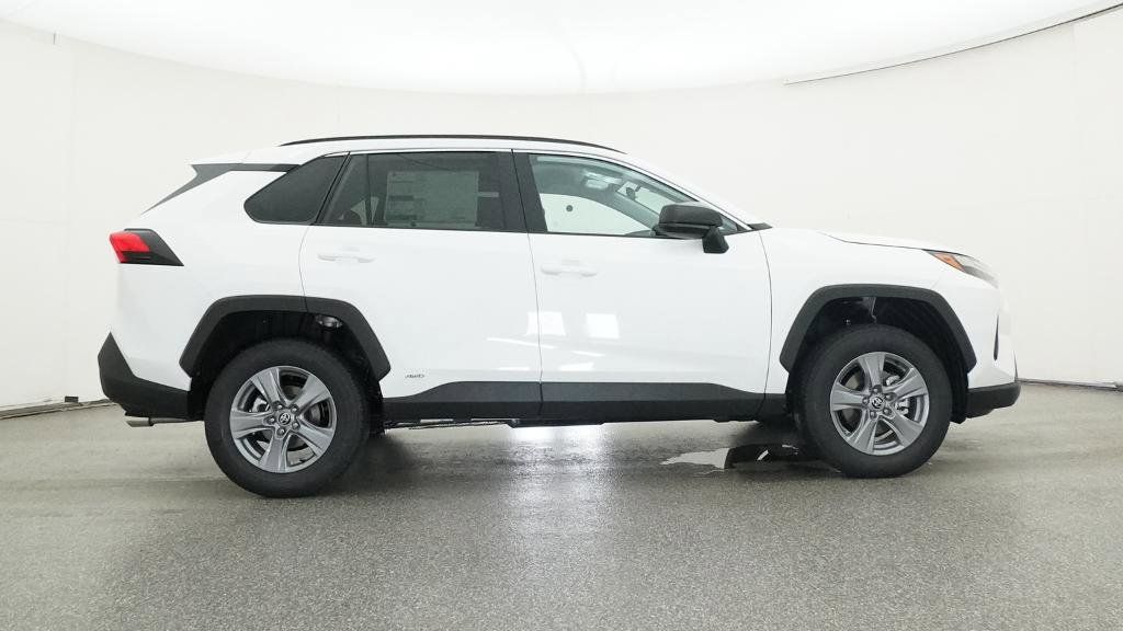 Thumbnail: 2025 Toyota RAV4 - 2
