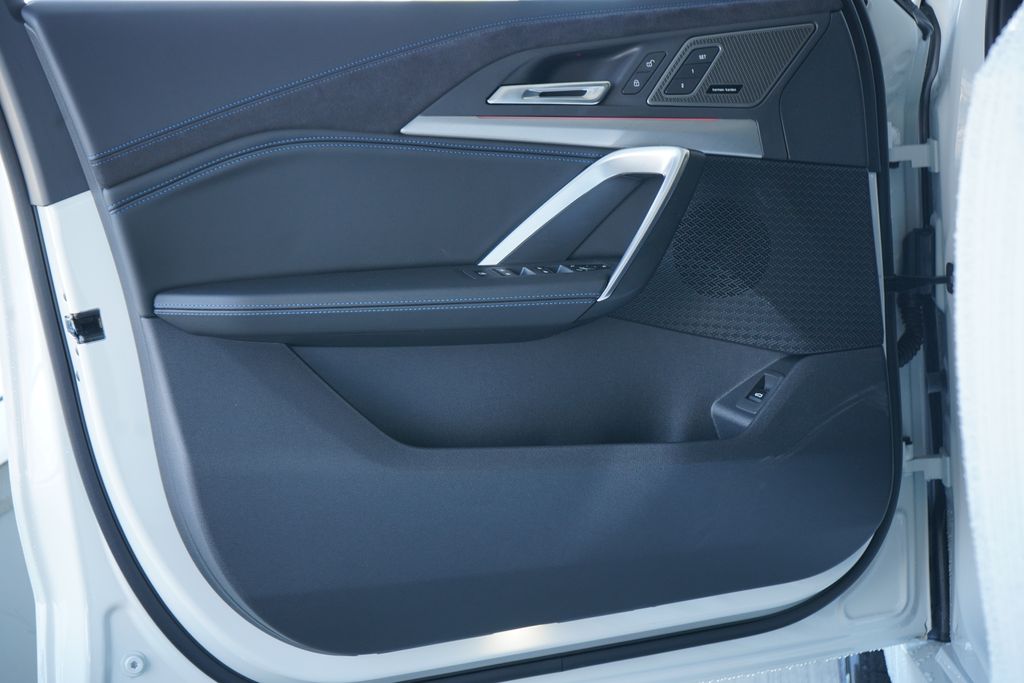 Thumbnail: 2026 BMW X1 - 8