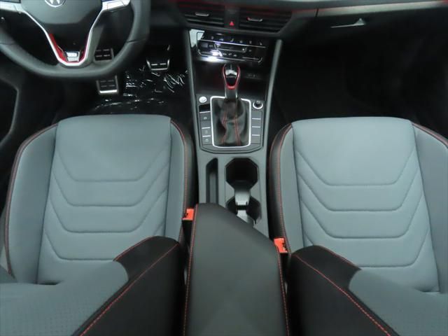 Thumbnail: 2026 Volkswagen Jetta - 16