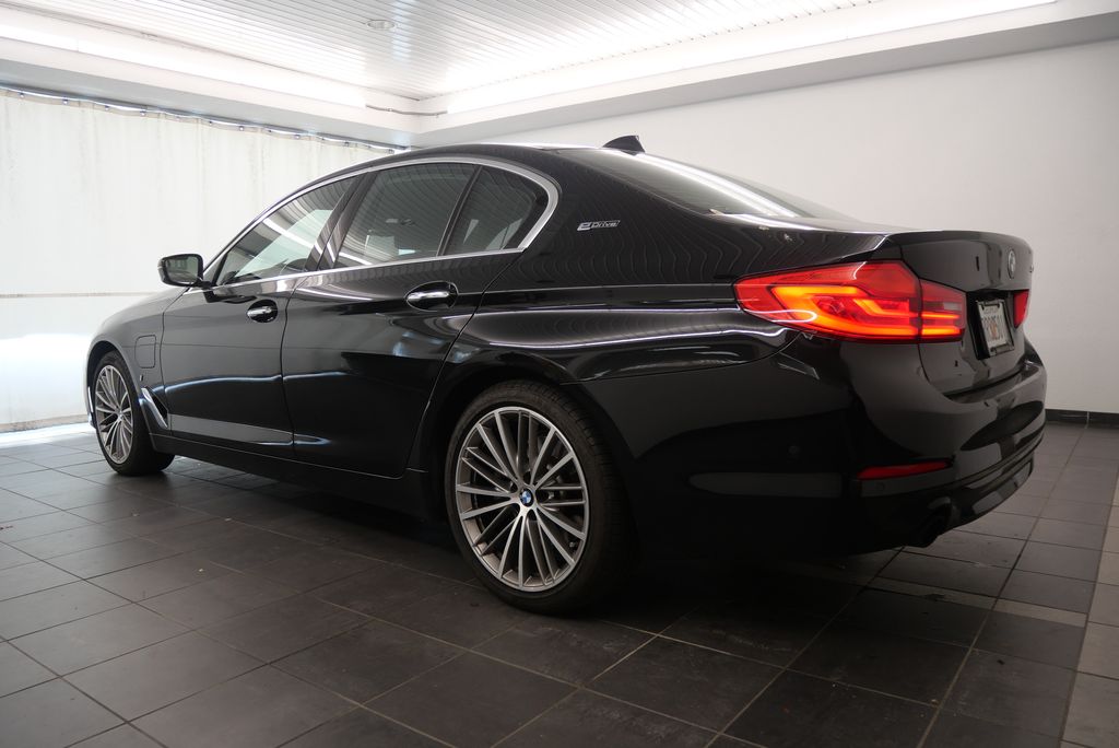 2018 BMW 5 Series 530e xDrive iPerformance 4