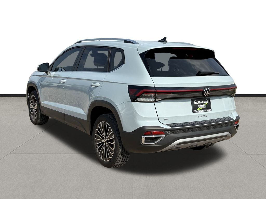 New 2025 Monument Gray Volkswagen 1.5T SE image 7