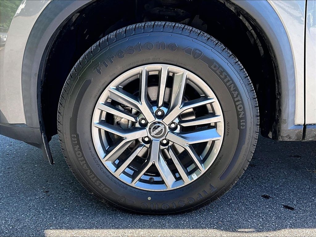 2023 Nissan Rogue — photo 7