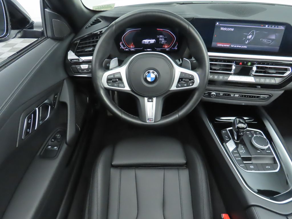 Thumbnail: 2025 BMW Z4 - 18