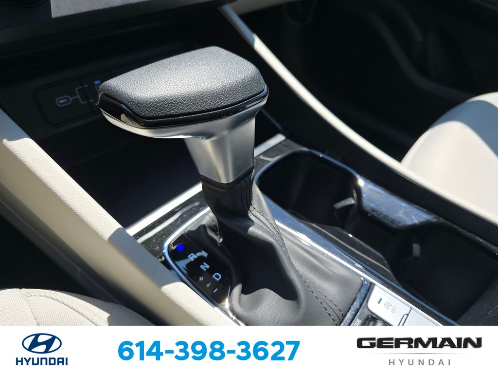Certified Used 2026 Gray Hyundai SE image 25