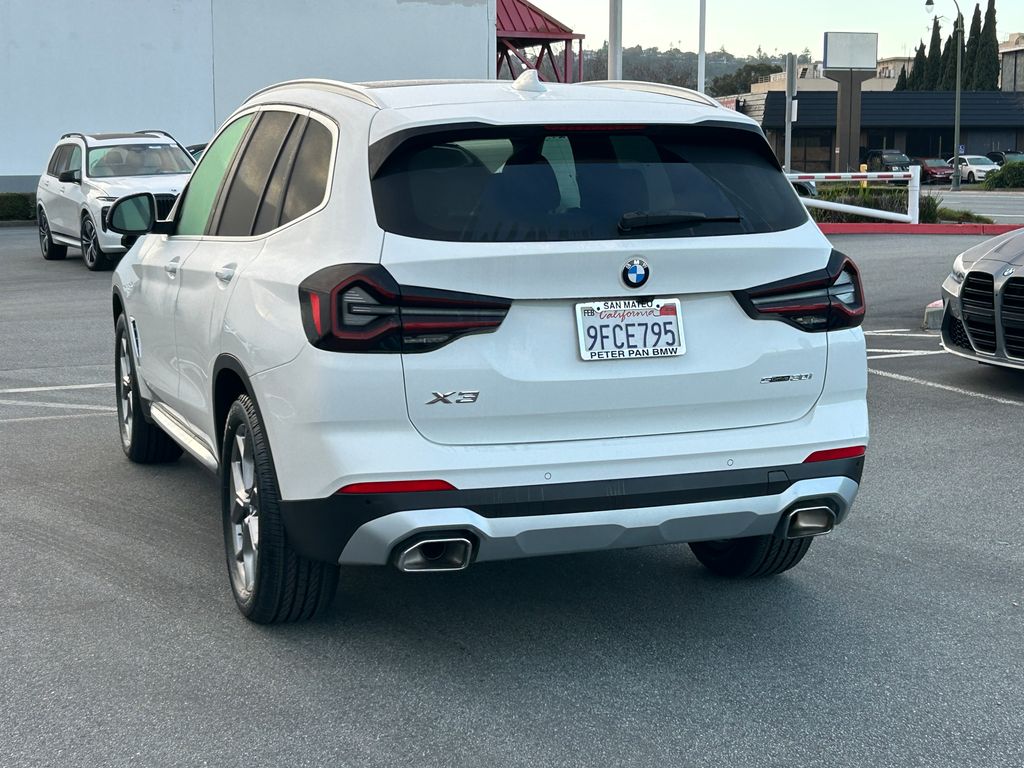 Thumbnail: 2023 BMW X3 - 3