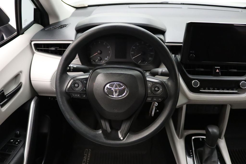 Thumbnail: 2023 Toyota Corolla Cross - 23