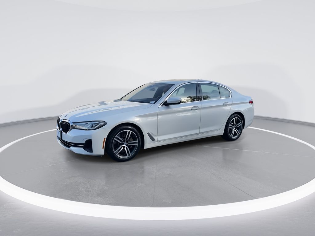 Thumbnail: 2022 BMW 5 Series - 4