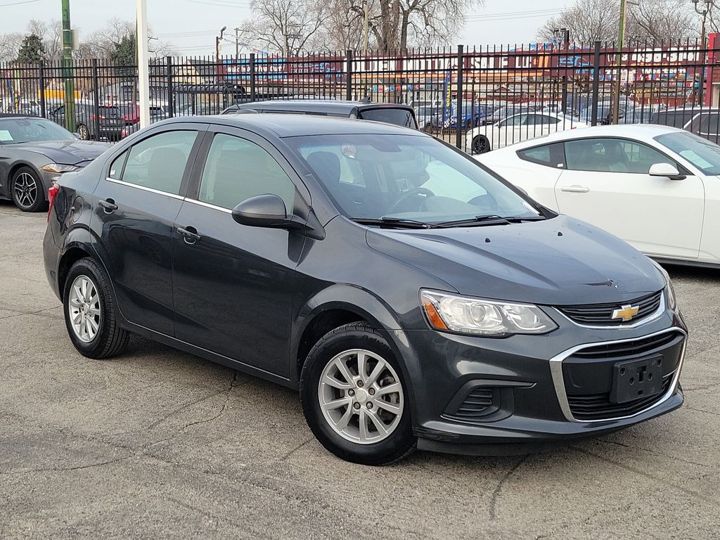 2018 Chevrolet Sonic LT Sedan FWD