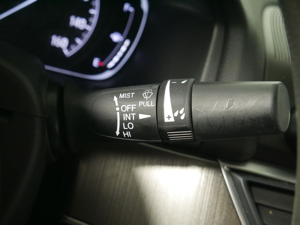 2020 Honda Accord LX 18