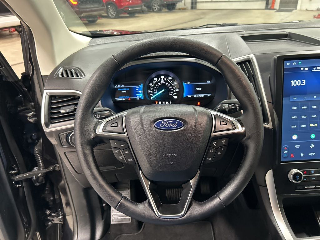 used 2024 Ford Edge car, priced at $28,637