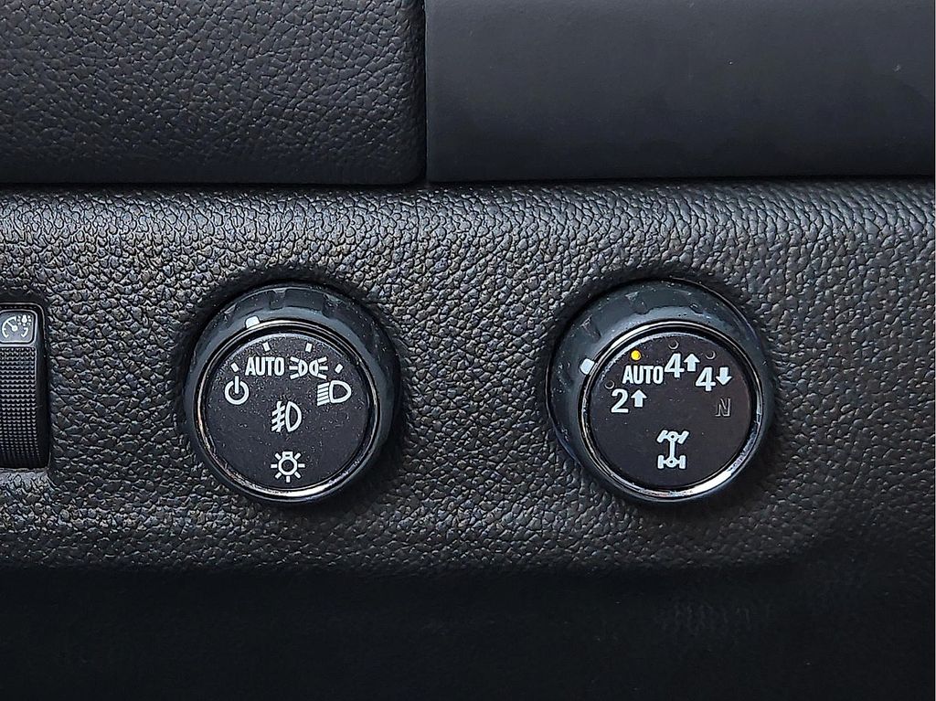 Used 2022 Chevrolet Colorado For Sale in Farmington, AR