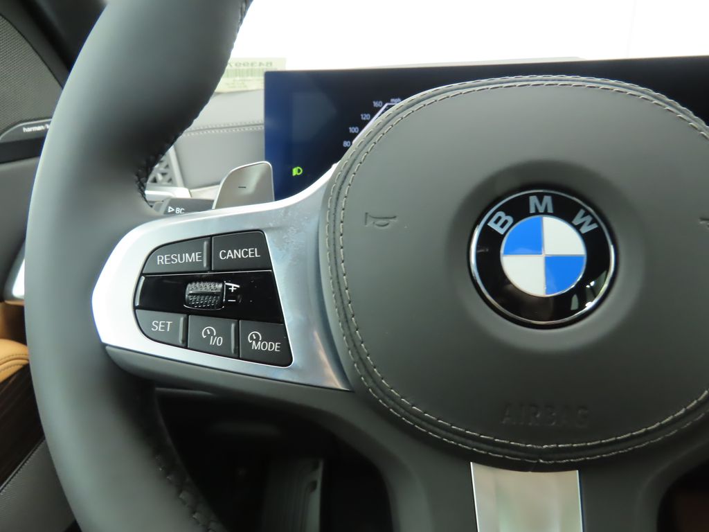 Thumbnail: 2026 BMW X5 - 11