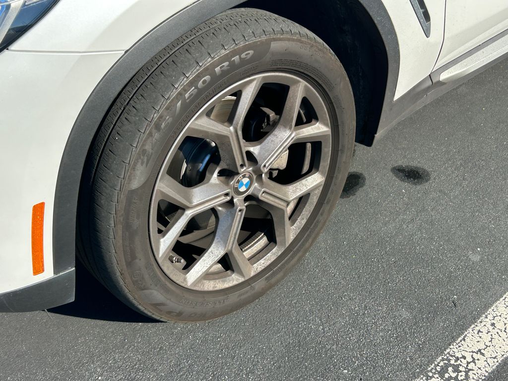 Thumbnail: 2023 BMW X3 - 3