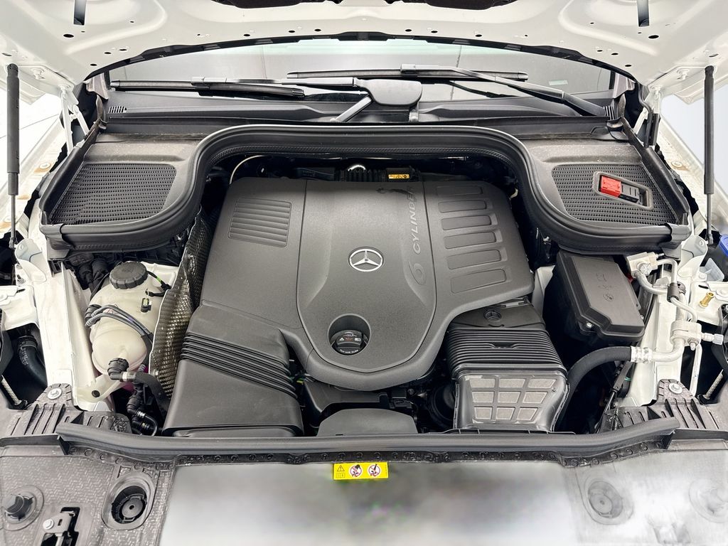 Thumbnail: 2026 Mercedes-Benz GLE - 28