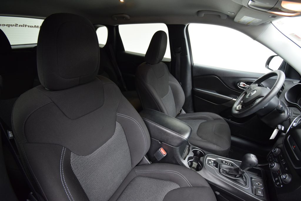 used 2019 Jeep Cherokee car, priced at $12,700