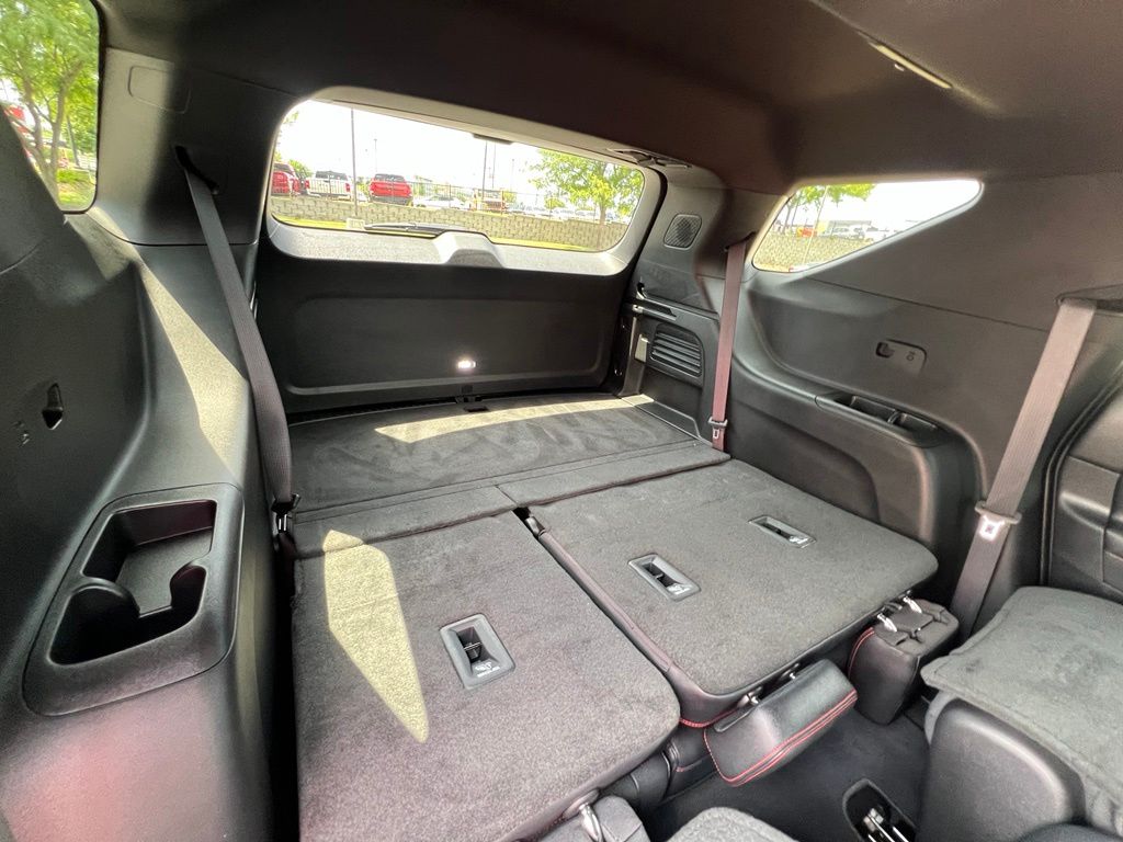Used 2024 Chevrolet Traverse SUV