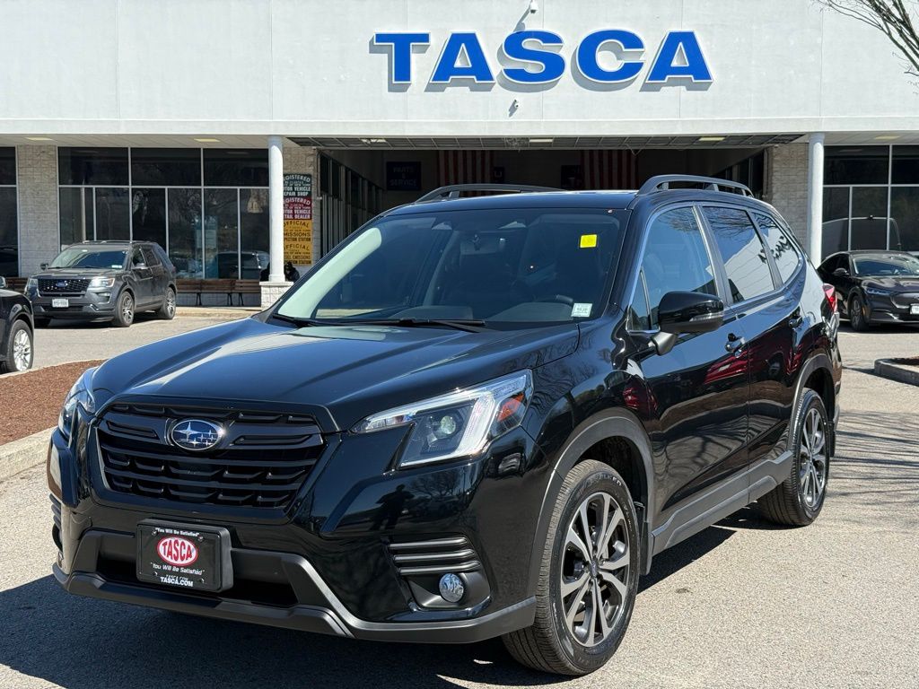 Crystal Black Silica 2023 Subaru Forester Limited Crossover AWD SUV / Crossover All-Wheel Drive Continuously Variable Transmission