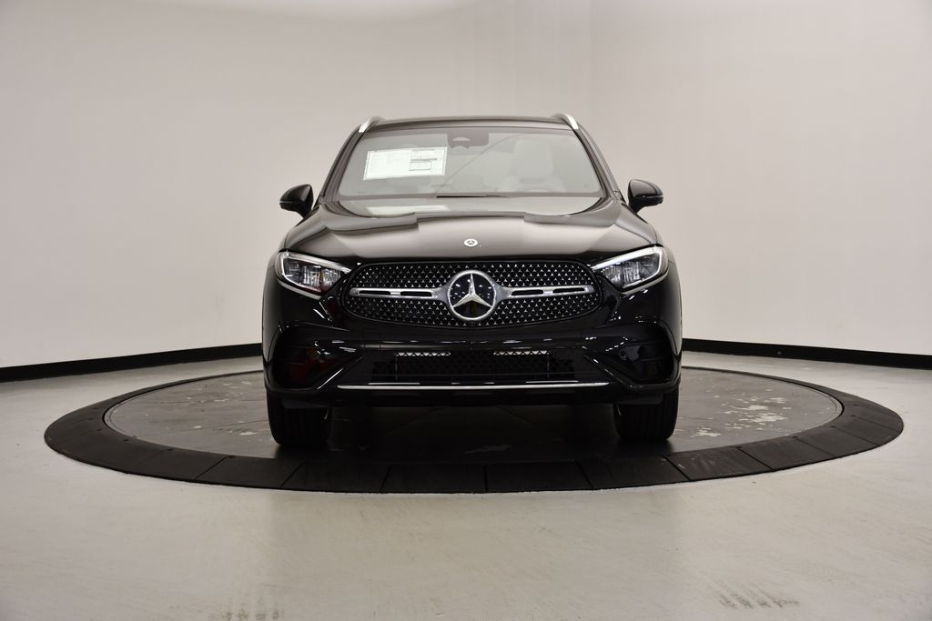 2024 Mercedes-Benz GLC 300 8